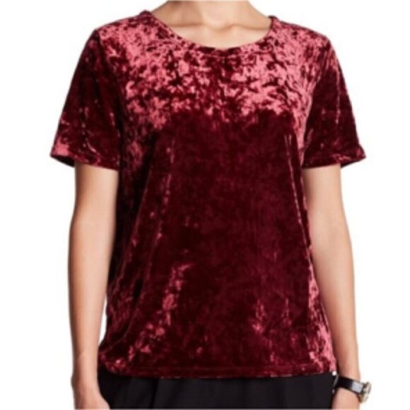 14th & Union Burgundy Red Crushed Velvet Top Medium - Picture 1 of 12